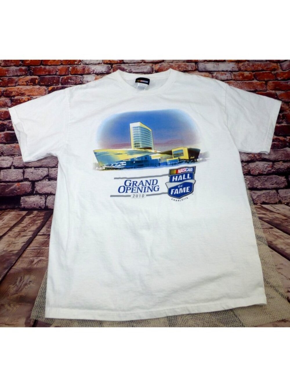 Rare Nascar Hall Of Fame 2010 Grand Opening T-Shirt L Delta Pro Weight White